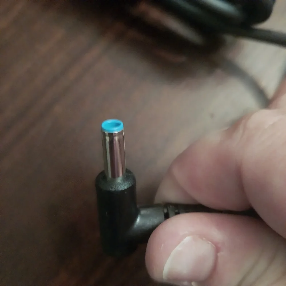 Brand New HP Laptop Charger With Targus Black Laptop Bag And Desk Lock.